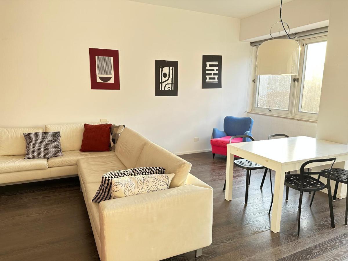 Feel - Casa Di Luce Apartment Bergamo Luaran gambar