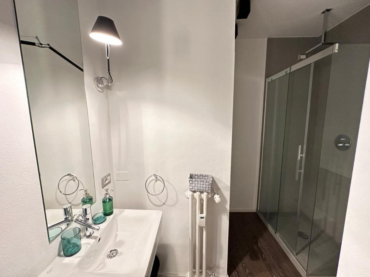 Feel - Casa Di Luce Apartment Bergamo Luaran gambar