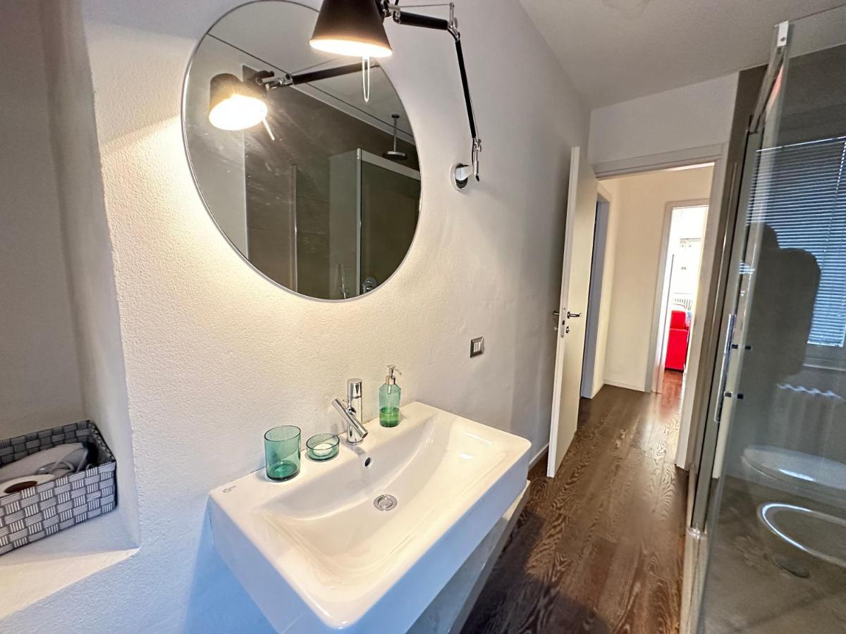 Feel - Casa Di Luce Apartment Bergamo Luaran gambar